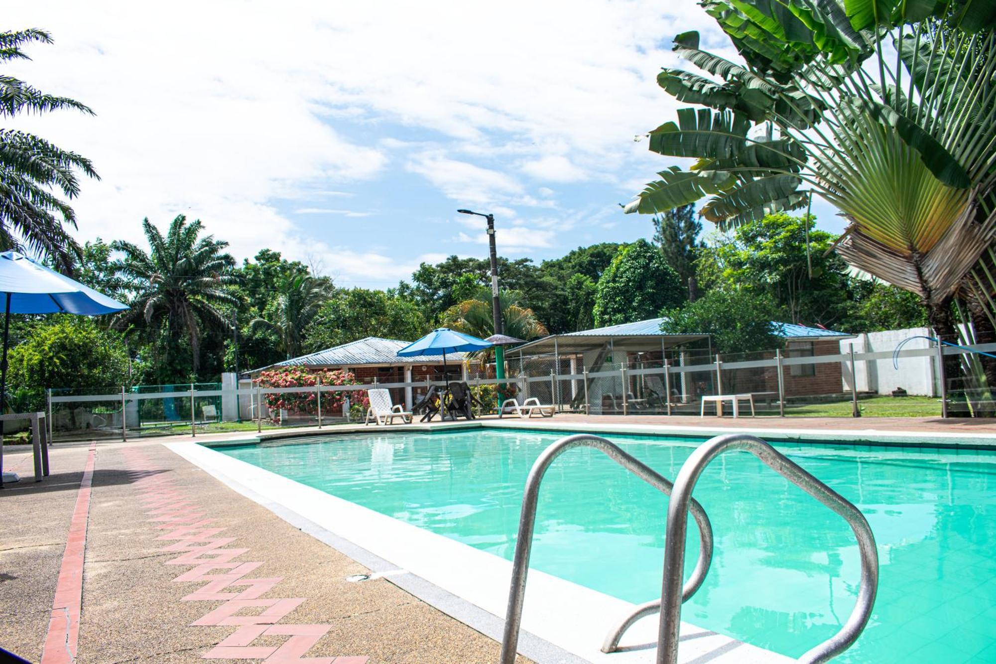 Marsella  Club Bella Suiza - Carlos Ossa Escobar מראה חיצוני תמונה